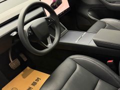 Tesla Model Y Rear-Wheel Drive - ფოტო 9