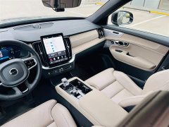 Volvo XC90 Plug-in Hybrid Facelift T8 Inscription Luxury 7-Seater - ფოტო 12