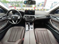 BMW 5 Series Facelift 525Li Luxury Package - ფოტო 14
