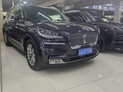Lincoln Aviator 3.0T V6 AWD Premium - ფოტო 3