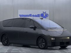 Li Auto MEGA Home Family Edition - ფოტო 3