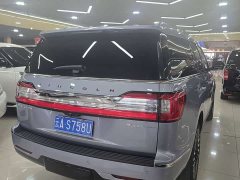 Lincoln Navigator 2020 Presidential Series 3.5T - ფოტო 12