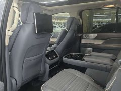 Lincoln Navigator 2020 Presidential Series 3.5T - ფოტო 8