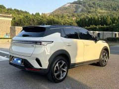 Lynk & Co Geely Lynk & Co 06 Renew 1.5T Halo - photo 9