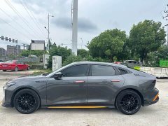 Changan UNI-V 2024 1.5T Premium Sport - ფოტო 3