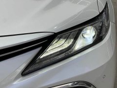 Toyota Camry 2.0G Luxury - ფოტო 10