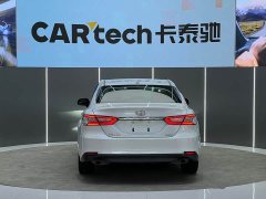 Toyota Camry 2.0G Luxury - ფოტო 12