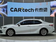 Toyota Camry 2.0G Luxury - ფოტო 15