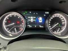 Toyota Camry 2.0G Luxury - ფოტო 9