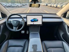 Tesla Model Y Rear-Wheel Drive - ფოტო 11