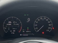 Honda Vezel 1.5L CVT Pioneer Edition - ფოტო 10
