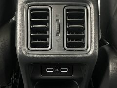 Honda Vezel 1.5L CVT Pioneer Edition - ფოტო 11