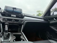 Honda Accord 2018 260TURBO Elite National V - ფოტო 8