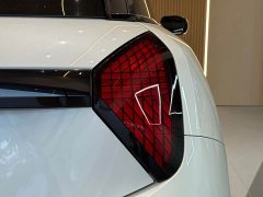 BMW Electric MINI ACEMAN E Classic Edition - ფოტო 13