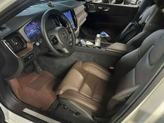 Volvo XC60 Plug-in Hybrid T8 PHEV Long Range AWD Smart Luxury Edition - photo 3