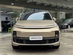 Li Auto L9 Max - ფოტო 14