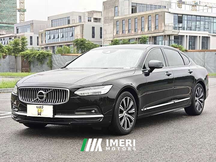 Volvo S90 B5 Intelligent Luxury Edition