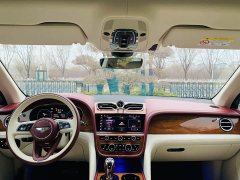 Bentley Bentayga 4.0T V8 - ფოტო 4