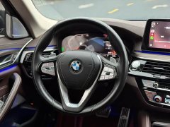 BMW 5 Series 530Li Leading Edition Luxury Package - ფოტო 4