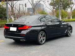 BMW 5 Series 530Li Leading Edition Luxury Package - ფოტო 9