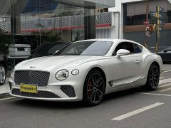 Bentley Continental 2020 4.0T GT V8 - ფოტო 1