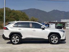 Toyota RAV4 2.0L CVT FWD Fashion Plus - ფოტო 5