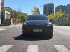Tesla Model Y Standard Range RWD - ფოტო 2