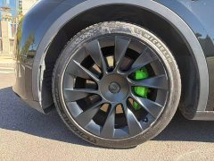 Tesla Model Y Standard Range RWD - ფოტო 4
