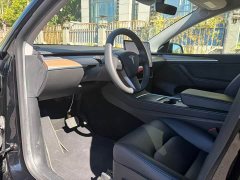 Tesla Model Y Standard Range RWD - ფოტო 6