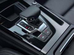 Audi Q5L Facelift 40T Luxury Sport - ფოტო 12