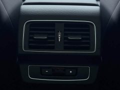 Audi Q5L Facelift 40T Luxury Sport - ფოტო 14