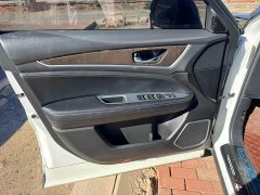 Honda CR-V 240TURBO Two-Wheel Drive Limited Commemorative Edition - ფოტო 3