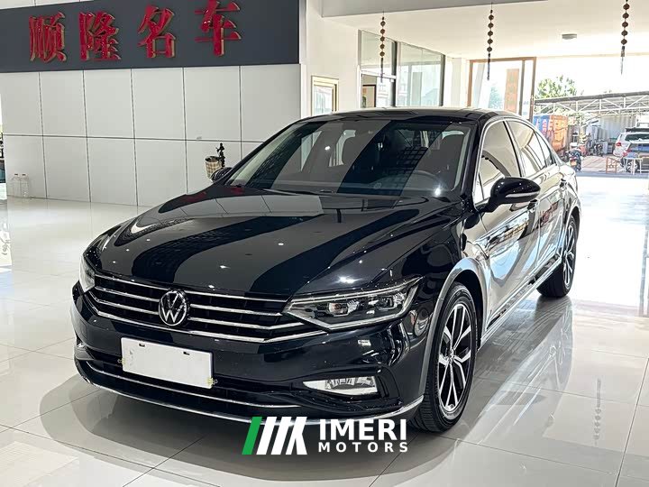 Volkswagen Magotan 330TSI DSG Advance