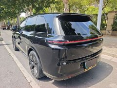 Li Auto L8 Max - ფოტო 11