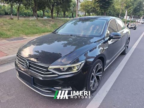 2022 Volkswagen Magotan 2021 330TSI DSG 30th Anniversary Edition - ავტომობილი ჩინეთიდან