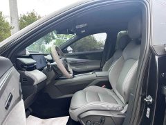 Lynk & Co Geely Lynk & Co 08 EM-P 2023 220km AWD Performance Halo - ფოტო 7