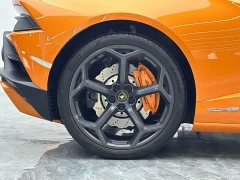 Lamborghini Huracán 2020 Huracán EVO RWD - ფოტო 9