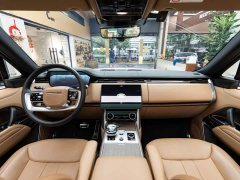 Land Rover Range Rover 2023 3.0 L6 400PS Prestige Seven-Seat Extended Wheelbase - ფოტო 7