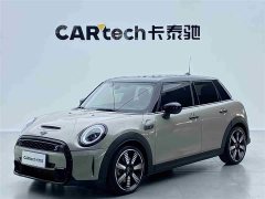 BMW MINI Facelift 2.0T COOPER S Artist Five-Door - ფოტო 1