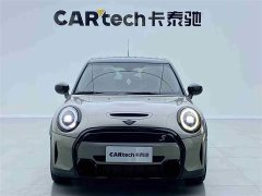 BMW MINI Facelift 2.0T COOPER S Artist Five-Door - ფოტო 2
