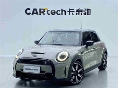 BMW MINI Facelift 2.0T COOPER S Artist Five-Door - ფოტო 5
