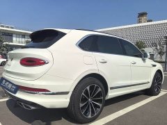 Bentley Bentayga 4.0T V8 - ფოტო 5
