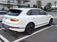 Bentley Bentayga 4.0T V8 - ფოტო 6
