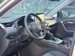 Toyota Vland 2.0L CVT AWD Luxury Plus - ფოტო 12