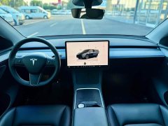 Tesla Model Y Rear-Wheel Drive - ფოტო 12