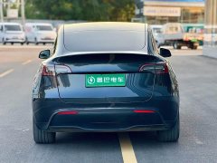 Tesla Model Y Rear-Wheel Drive - ფოტო 7