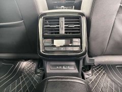 Volkswagen Passat 330TSI Luxury - ფოტო 7
