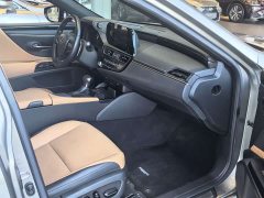 Lexus ES 2022 300h Excellence Edition - ფოტო 7