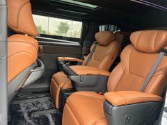 Toyota Vellfire Crown Hybrid 2.5L Executive Premier Edition - ფოტო 3
