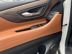 Toyota Vellfire Crown Hybrid 2.5L Executive Premier Edition - ფოტო 5
